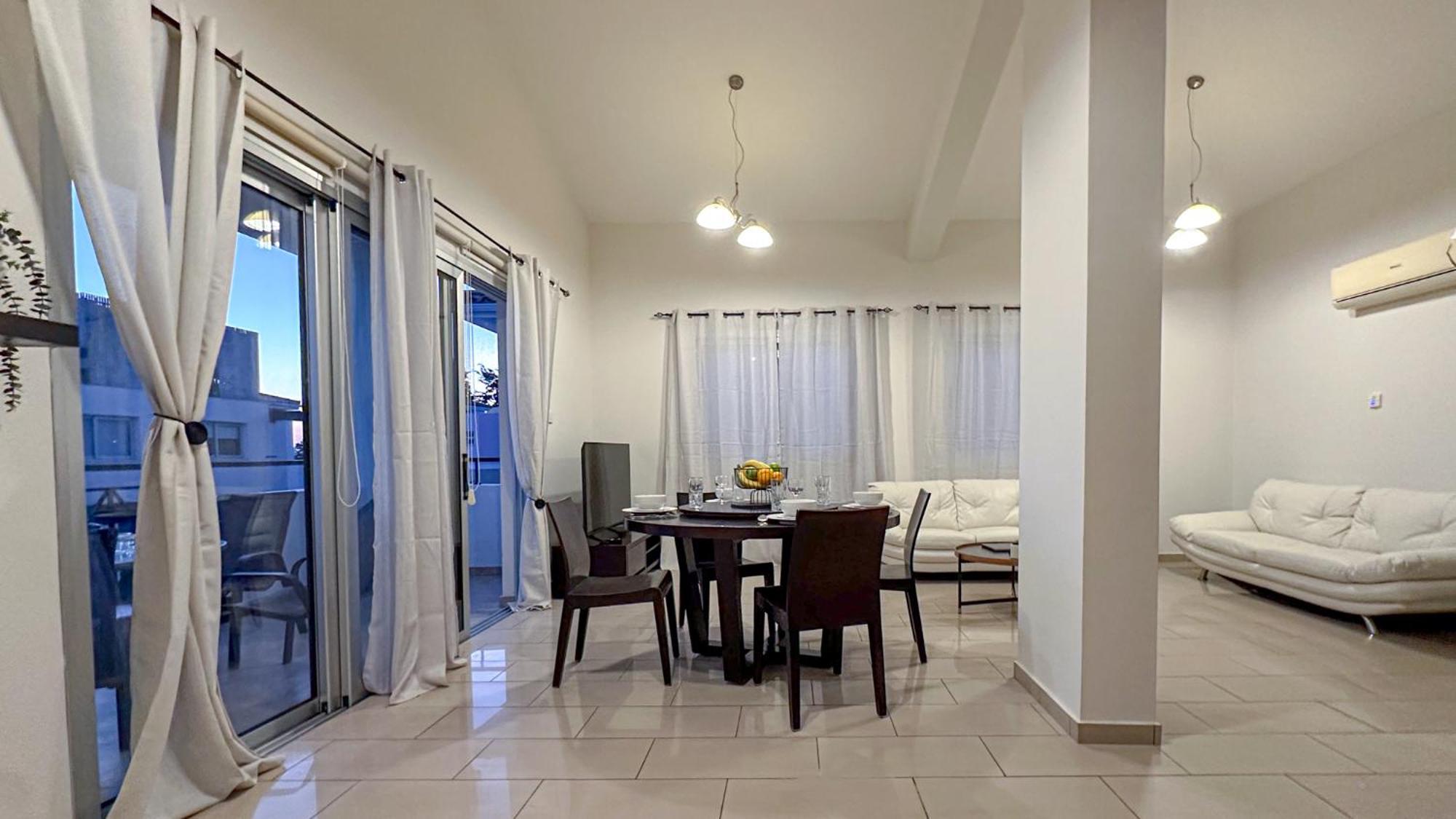Nefeli Blue-Horizon 2B, Pool, Suites, Big Balconies Paphos Eksteriør bilde